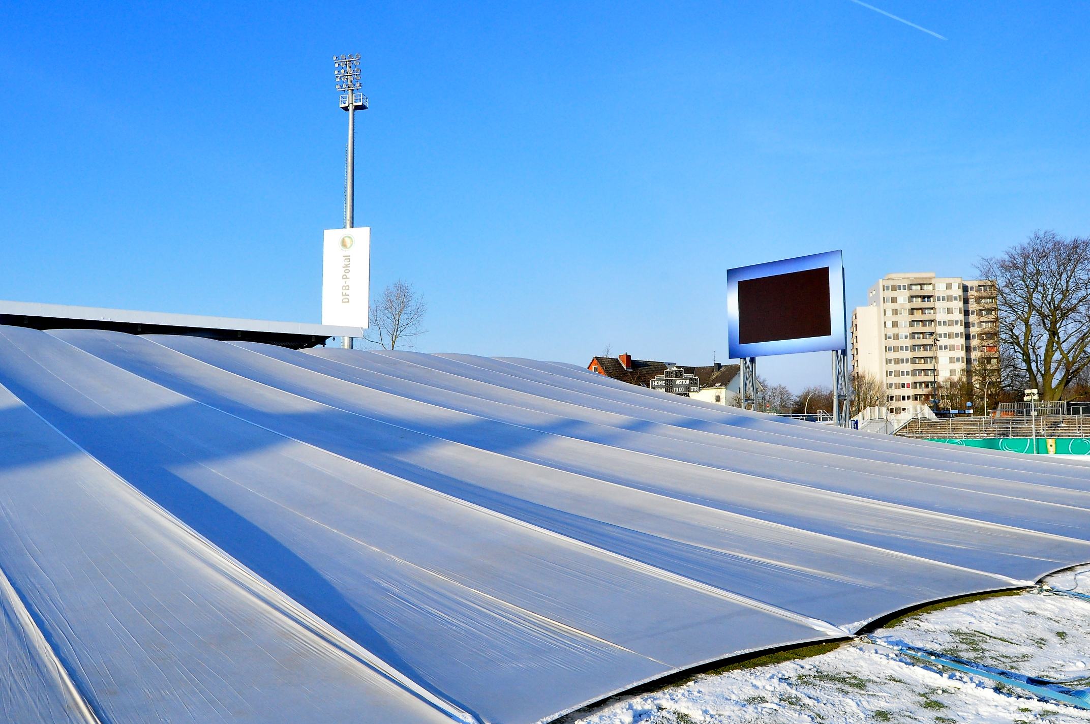 holsteinstadion_schneefrei_feb2012_006