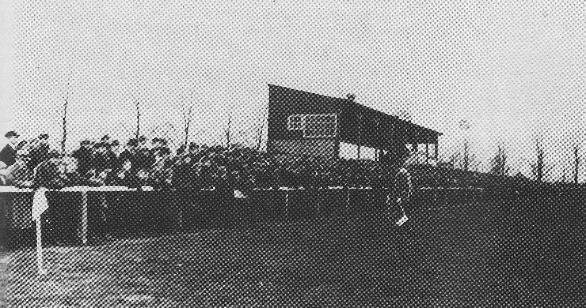 tribne_1923